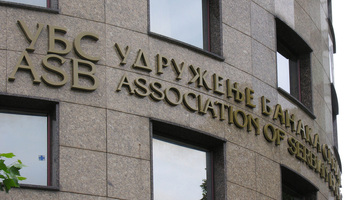 UBS: A bankokban a pénzváltási műveletek a megszokott módon zajlanak - illusztráció