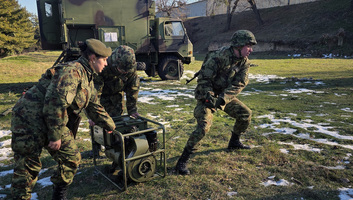 Vučić: Decemberben vagy márciusban indulhat a sorkatonai szolgálat - illusztráció