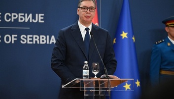 Vučić: Holnap fontos megbeszélés a NIS-ről, a finomító kedden leáll - illusztráció