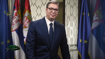 Vučić: Idén jelentős nyugdíjemelés, 2026 végéig legalább 1 174 eurós fizetések - illusztráció