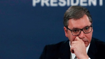 Vučić jelentős fizetés- és nyugdíjemelést jelentett be - illusztráció