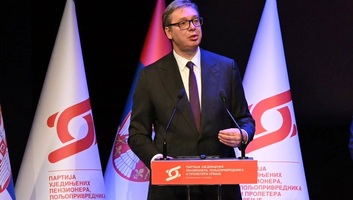 Vučić nagyobb támogatási csomagot jelentett be a nyugdíjasoknak - illusztráció