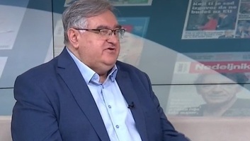 Vukadinović: Vučić jobb helyzetben van, mint másfél évvel ezelőtt - illusztráció