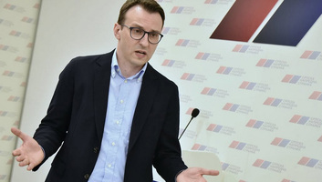 Háromoldalú találkozó Brüsszelben Koszovóról - illusztráció