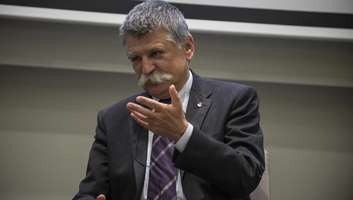 Laslo Kever: Poraz Fidesa posle 16 godina na vlasti bio je praktično neizbežan - illusztráció