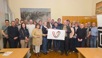 Osnovan Vojvođanski mađarski novi početak - illusztráció