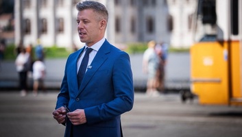 Peter Mađar: Vlada odlučila da potpuno reorganizuje upravljanje obrazovanjem - illusztráció