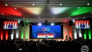 Peter Mađar: Vojvođanski Mađari i dalje mogu da računaju na podršku - illusztráció