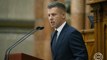 Peter Mađar najavio: Stižu izmene Osnovnog zakona, u okviru kojih će biti pokrenut postupak za prestanak mandata predsednika države - illusztráció