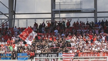 Utakmica Sepsi OSK – Dinamo prekinuta zbog antimađarskih povika sa tribina - illusztráció