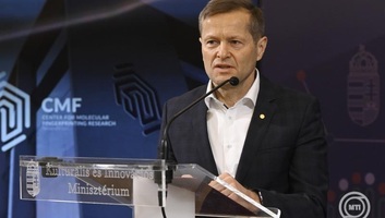 Új tehetséggondozó, csúcskutatási program indul Krausz Ferenc vezetésével - illusztráció