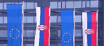 A többség támogatja az uniós csatlakozást, mégis sok a kétkedő Szerbiában - illusztráció