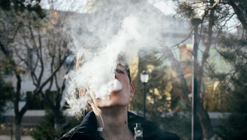 E-cigaretta: Divat vagy csapda? – Európában közeleg a tiltás - illusztráció