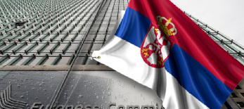 EB: A politikai instabilitás komolyan rontja a szerb gazdaság növekedési kilátásait - illusztráció