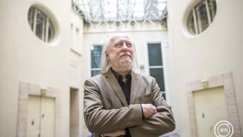 Ki a magyar Nobel-díjas? – Krasznahorkai László világraszóló elismeréséről - illusztráció