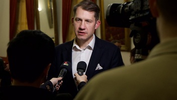 Dr. Pásztor Bálint levélben gratulált Magyar Péternek - illusztráció