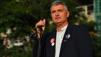 Ilija Srdanović: Az újvidéki tragédia ügyének rendezése elsődleges feladat - illusztráció
