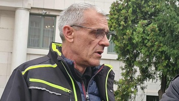 Jaćimović fia befejezte az éhségsztrájkot, az apa folytatja a tiltakozást - illusztráció