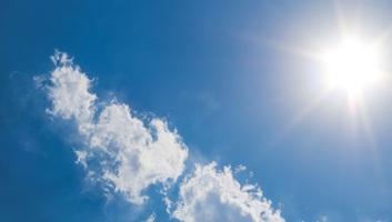 Keddig kitart a hőség - illusztráció