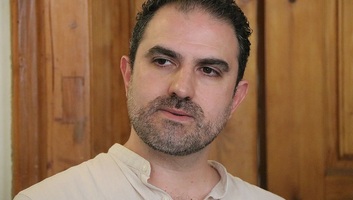 Megfenyegették Jovovićot, mert csatlakozott a Vajdaság az egyetemisták mellett képviselőcsoporthoz - illusztráció