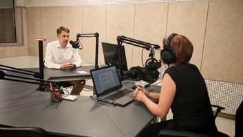 Mindenki voksolhasson, akinek van szavazati joga a magyarországi választásokon - illusztráció