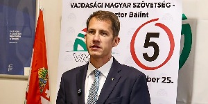 Pásztor Bálint: Nem akarunk a mérleg nyelve lenni - cikkhez fűződő kép