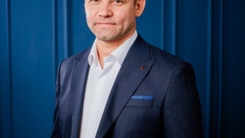 Sövény Ferenc: Az ország visszatérését a helyes útra csakis a 3-as számú Egyetemista Lista biztosíthatja  - illusztráció