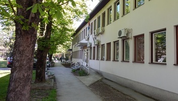 Magyarcsernye: Nagyarányú haladó párti győzelem - illusztráció